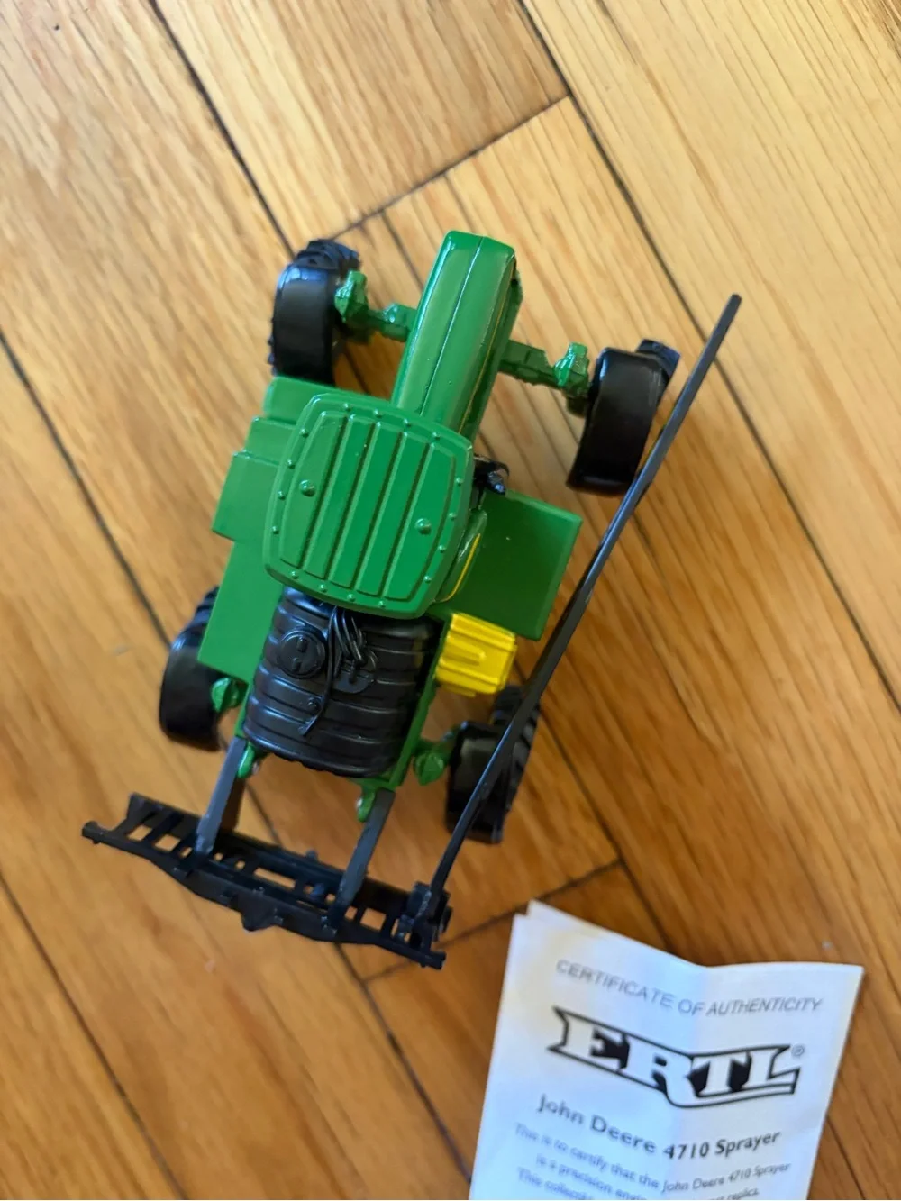 John Deere 1/64 Green Yellow 4710 Sprayer Metal /Plastic Model Toy Diecast ERTL